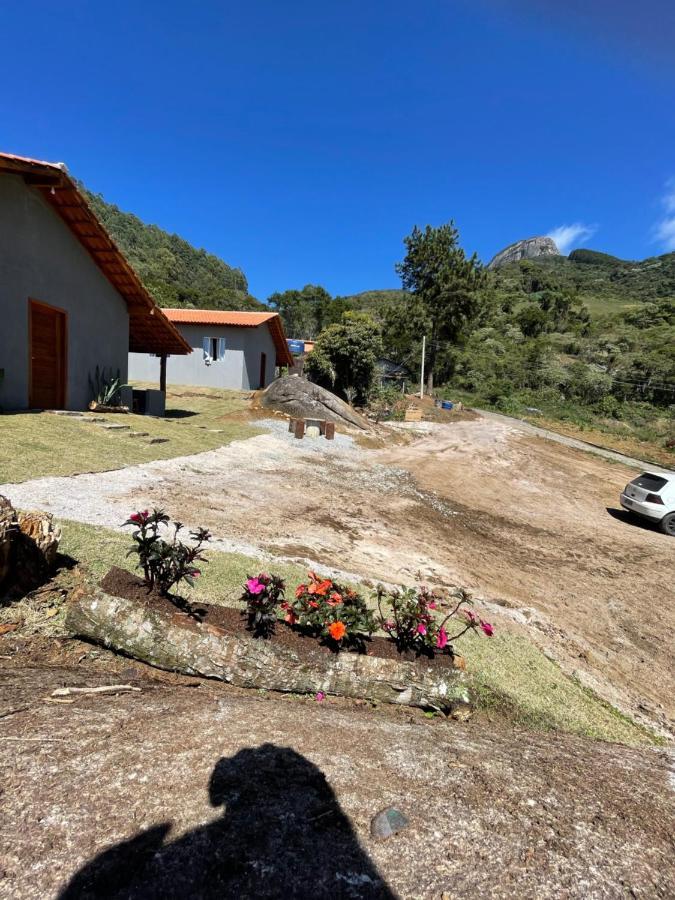 ドミンゴス・マルチンス Casas Vale Do Araceヴィラ エクステリア 写真